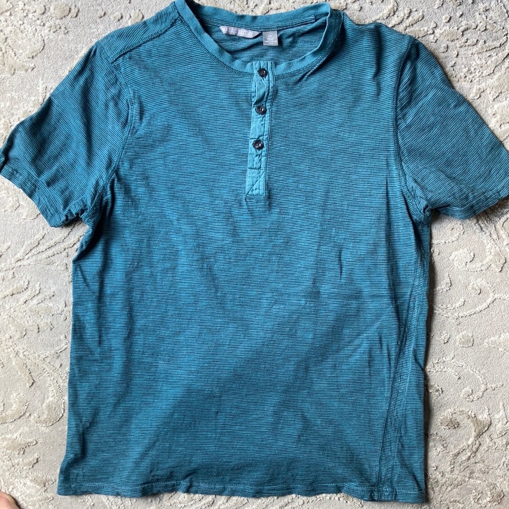 Men’s Michael Bastian 3 button shirt